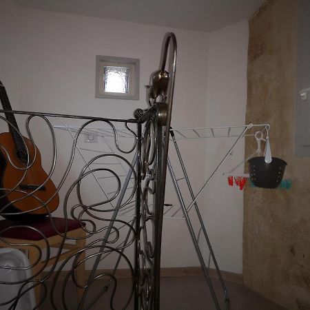 Montcalm Climatise En Plein Ecusson Apartment Montpellier Exterior photo
