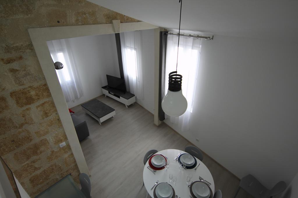 Montcalm Climatise En Plein Ecusson Apartment Montpellier Exterior photo